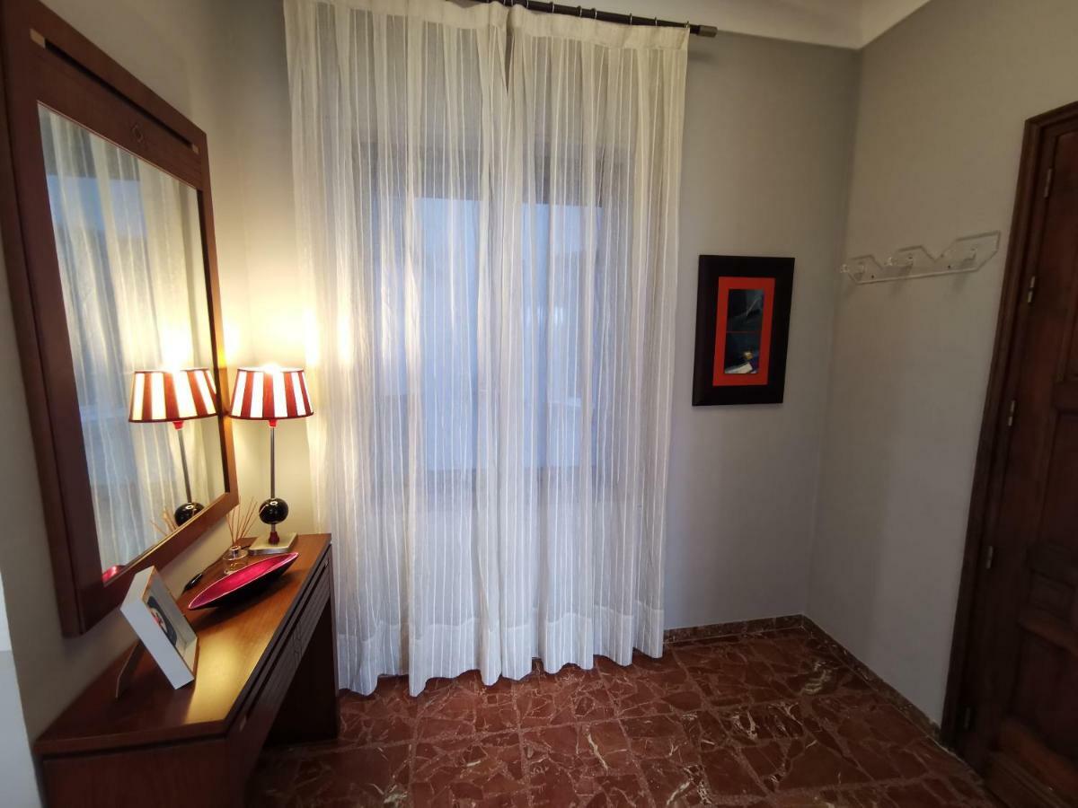 Eduardo Lucena 5, Mezquita Apartment Cordoba Luaran gambar